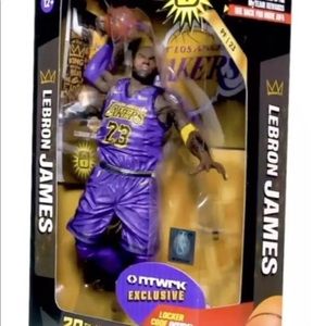 Lebron James limited Edition Figurine